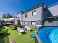 fenced yard swimming pool yakuzzi barbecue deck chairs tables, Apartment Kristijan & Jelena with pool in Vodnjan, Istria, Croatia Vodnjan